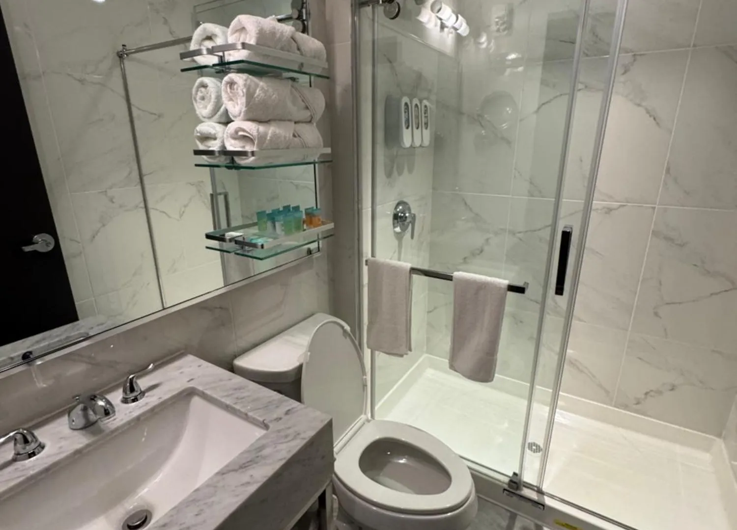 ***  Hotel Mirage Brooklyn New York United States
